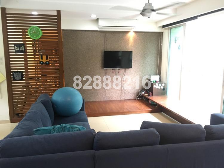 The Esparis (D18), Condominium #161382762